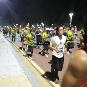 Runner Photo 6515639