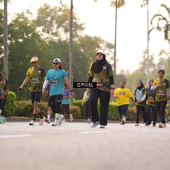 Runner Photo 6515641
