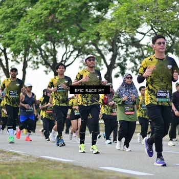 Runner Photo 6515645