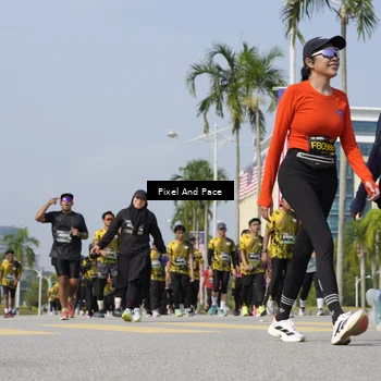 Runner Photo 6515653