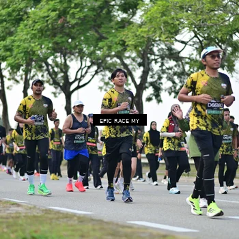 Runner Photo 6515667