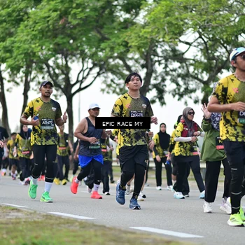 Runner Photo 6515676