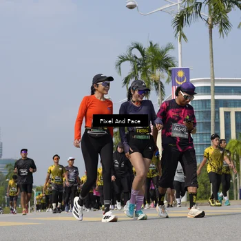 Runner Photo 6515678
