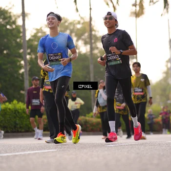 Runner Photo 6515693