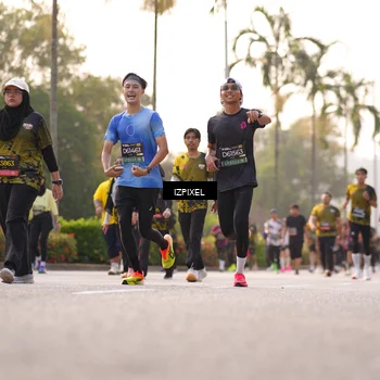 Runner Photo 6515714