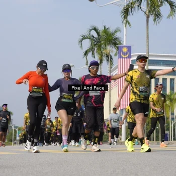 Runner Photo 6515721