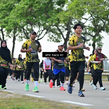 Runner Photo 6515724