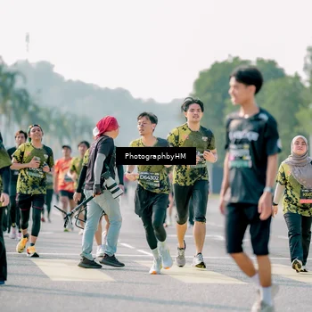 Runner Photo 6515754