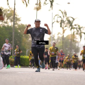 Runner Photo 6515790
