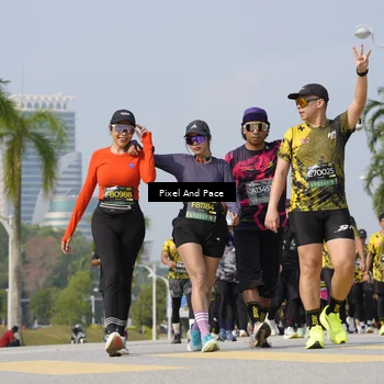 Runner Photo 6515818