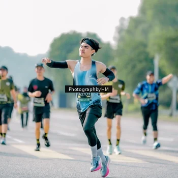 Runner Photo 6515869