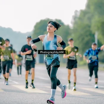 Runner Photo 6515879