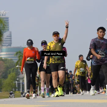 Runner Photo 6515897
