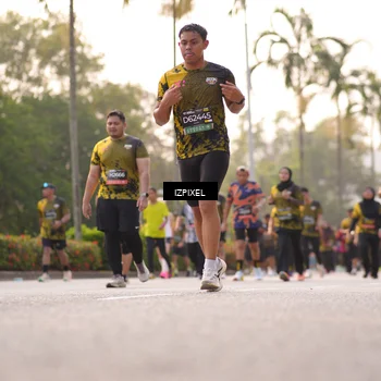 Runner Photo 6515914
