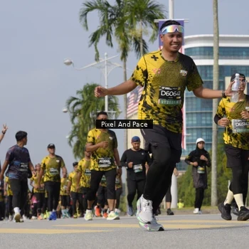 Runner Photo 6515918