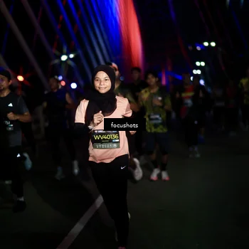 Runner Photo 6515924