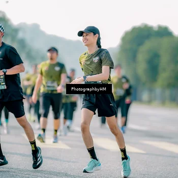 Runner Photo 6516001