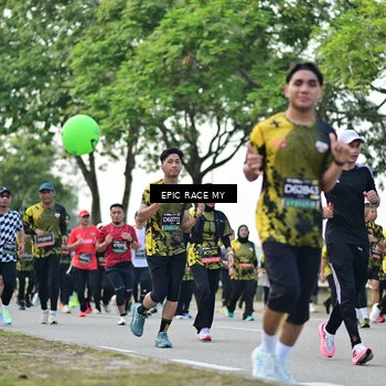 Runner Photo 6516019