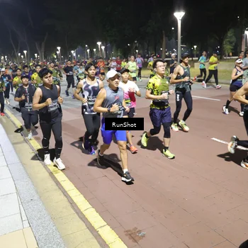 Runner Photo 6516034