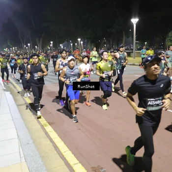 Runner Photo 6516044