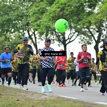 Runner Photo 6516045