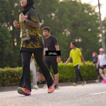 Runner Photo 6516062