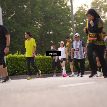 Runner Photo 6516072