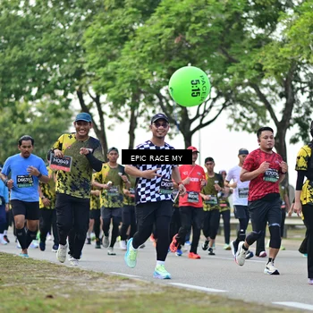 Runner Photo 6516080