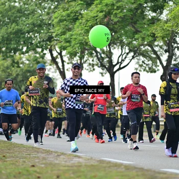Runner Photo 6516085