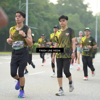 Runner Photo 6516098