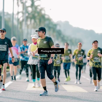 Runner Photo 6516104