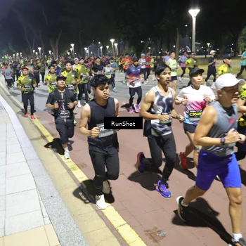 Runner Photo 6516107