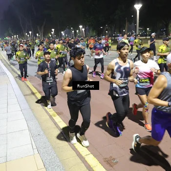 Runner Photo 6516111