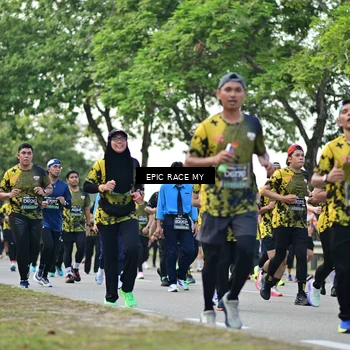 Runner Photo 6516119
