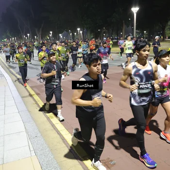Runner Photo 6516121