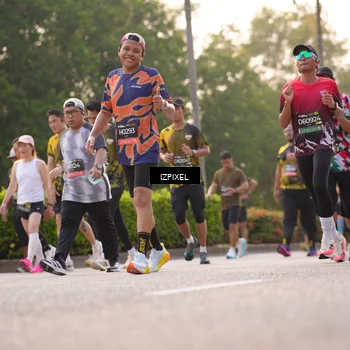 Runner Photo 6516149