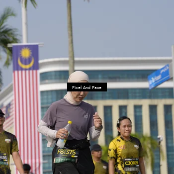 Runner Photo 6516160