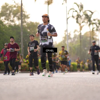Runner Photo 6516175
