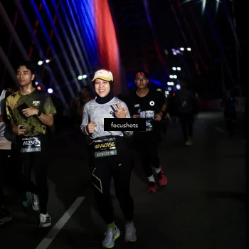 Runner Photo 6516176