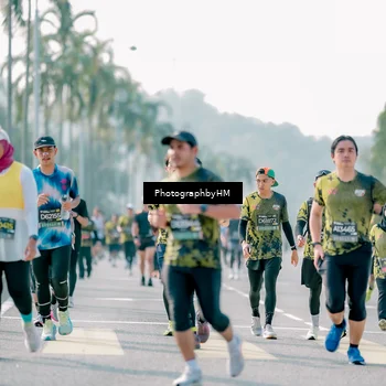 Runner Photo 6516182