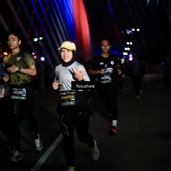 Runner Photo 6516186