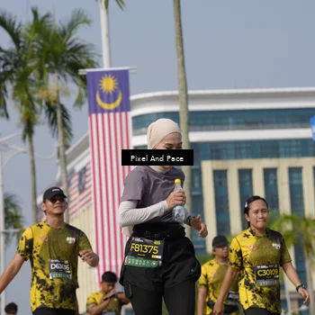 Runner Photo 6516187