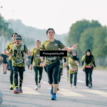 Runner Photo 6516189