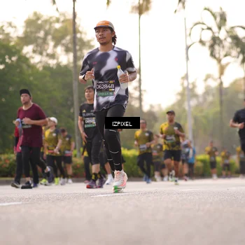 Runner Photo 6516194