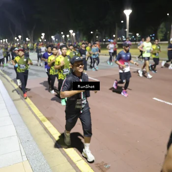 Runner Photo 6516203
