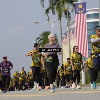 Runner Photo 6516212
