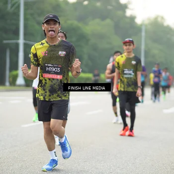 Runner Photo 6516222