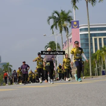 Runner Photo 6516225