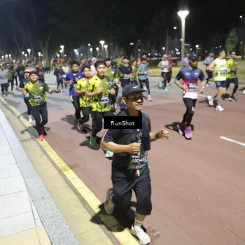 Runner Photo 6516229