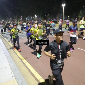 Runner Photo 6516234